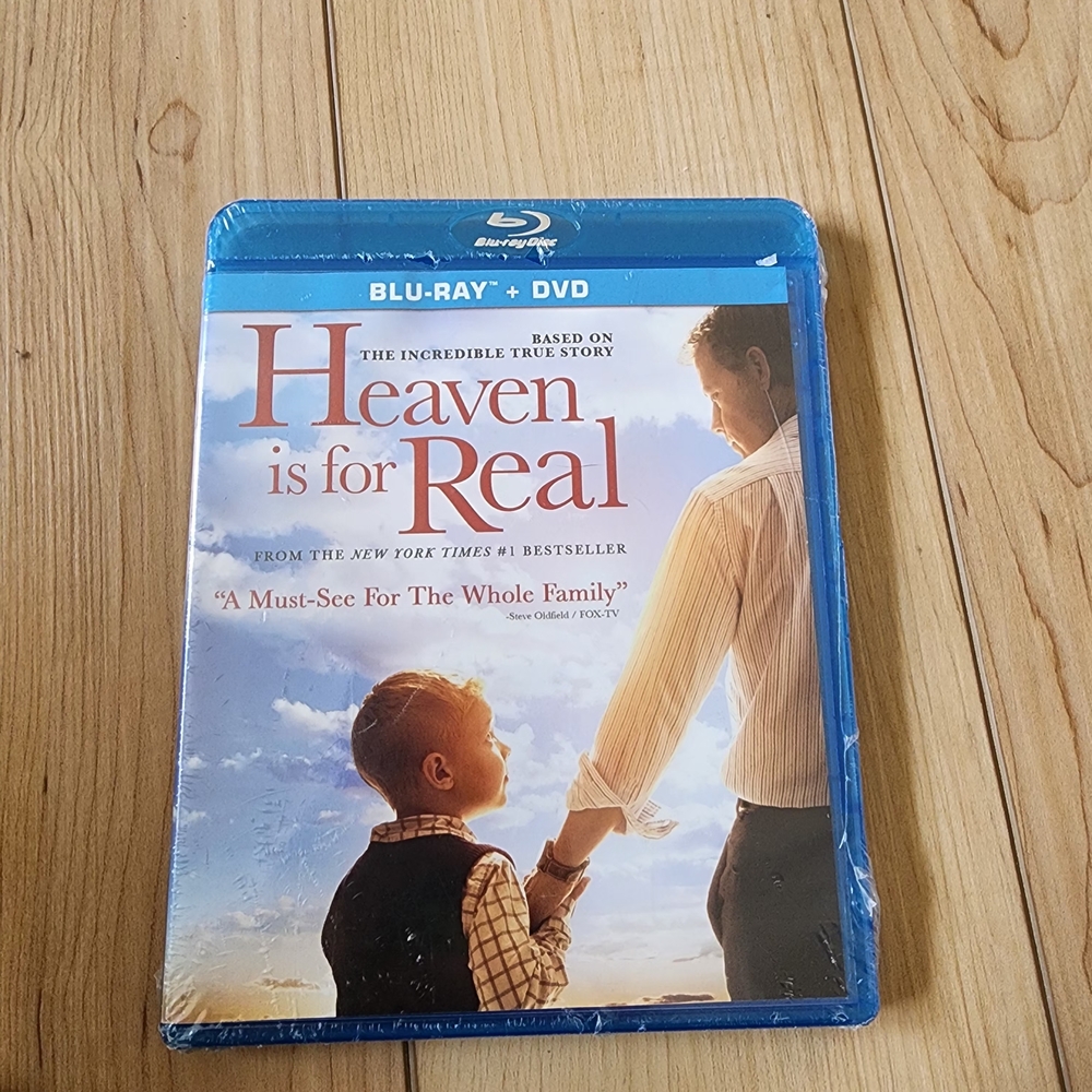 Heaven Is For Real Blu-ray + DVD - Blue Case